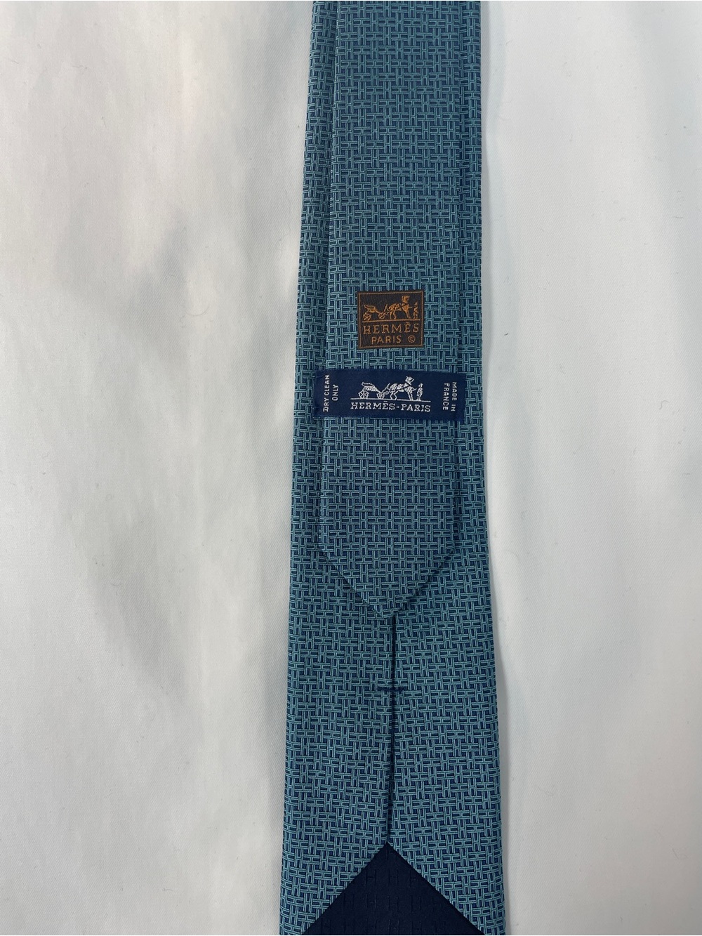 Hermes 100% Silk Men’s Tie Green “Pinces H” 339423T 7cm Width